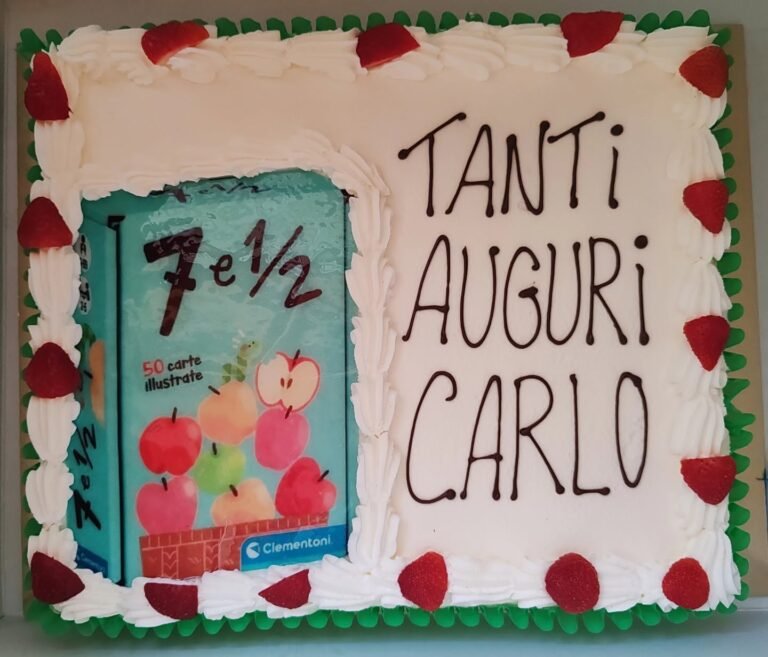 torta auguri carlo 768x657