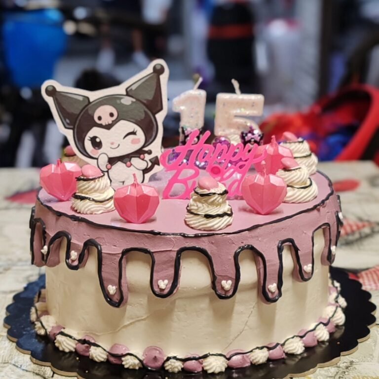 torta kuromi 768x768